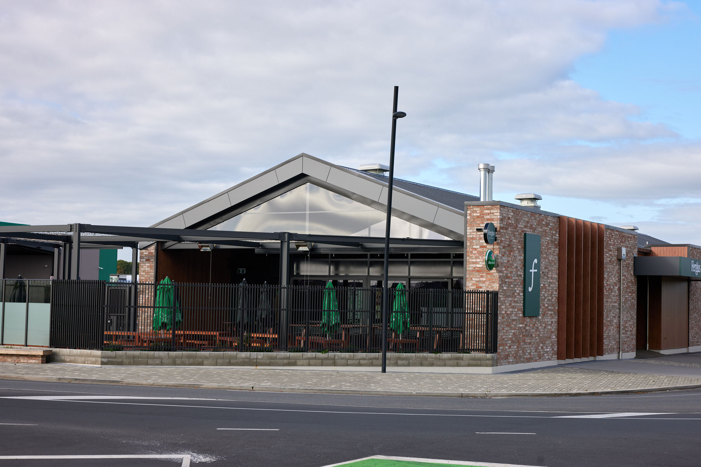 Fergus Bar & Restaurant